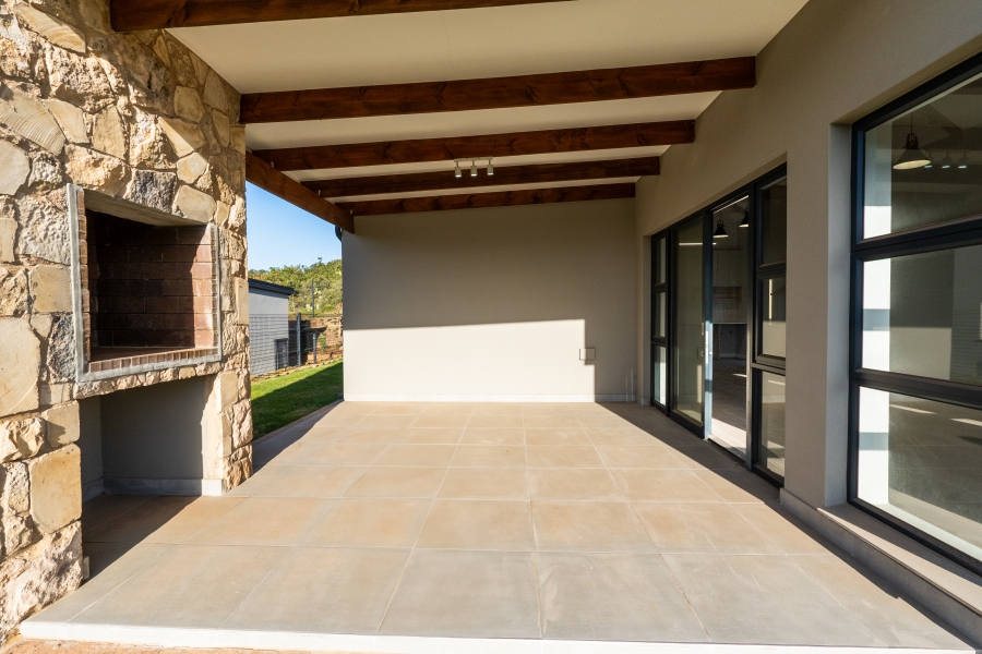 3 Bedroom Property for Sale in Hartland Lifestyle Estate Western Cape